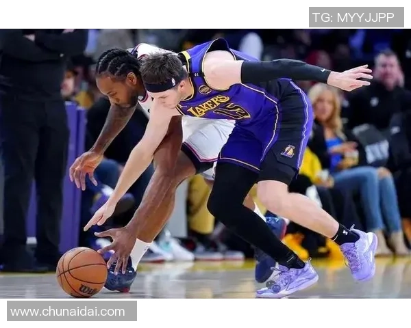 2012年湖人与快船激战三场精彩回顾与赛季影响分析 2012年湖人与快船激战三场精彩回顾与赛季影响分析