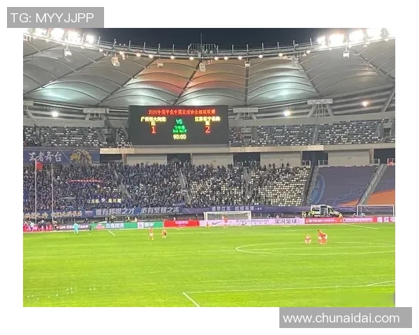 东京绿茵与扎幌岗的激烈对决展现足球魅力与团队精神的碰撞